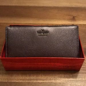New in Box Kate Spade New York Stacy Bifold Wallet